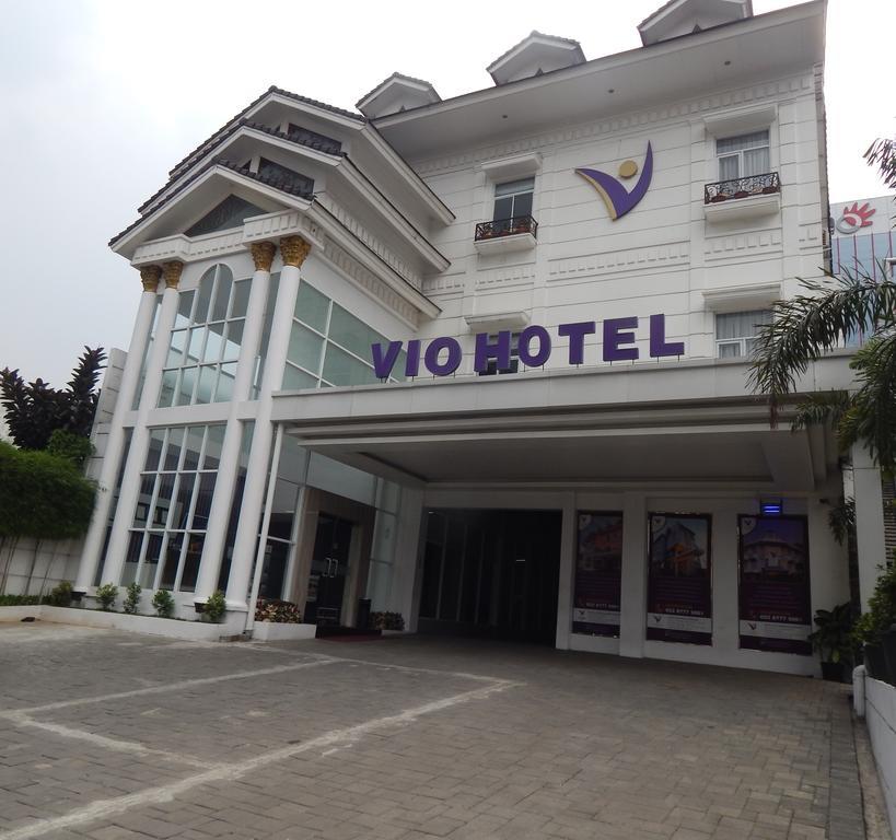 Vio Surapati Bandung Hotel Buitenkant foto
