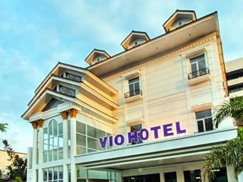 Vio Surapati Bandung Hotel Buitenkant foto